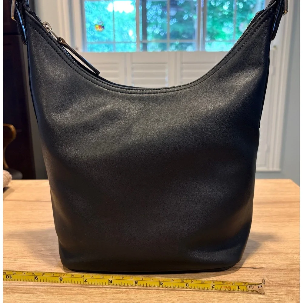 Coach Black Leather Legacy Hobo Shoulder Bag Handbag 9823 Shoulder Bag